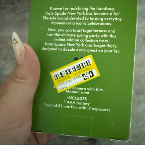 Kate Spade Green Single-Use Camera - Picture 2 of 2